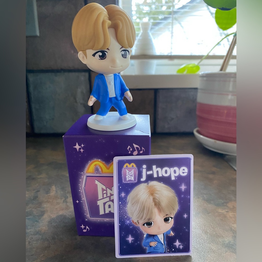 McDonald’s Tiny Tan BTS Collectible J-Hope Figurine with Card and Box